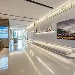 Atour Hotel Shanghai Center Lujiazui