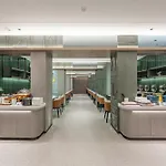 Atour Hotel Shanghai Center Lujiazui